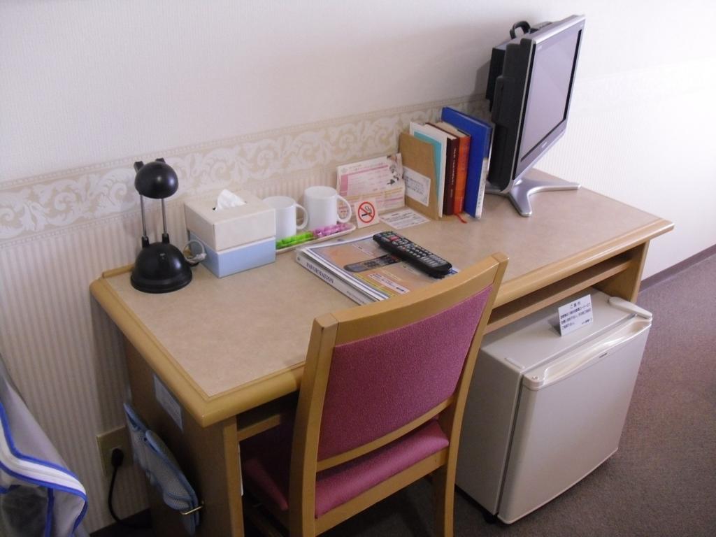 Toyoko Inn Hokkaido Sapporo-Eki Nishi-Guchi Hokudai Mae Exteriér fotografie
