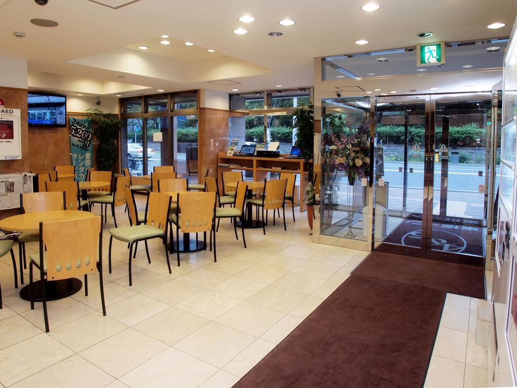 Toyoko Inn Hokkaido Sapporo-Eki Nishi-Guchi Hokudai Mae Exteriér fotografie